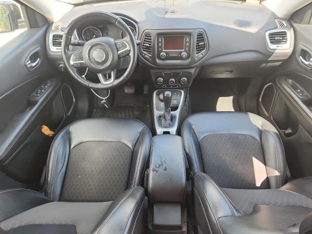 3C4NJDBB1JT108141 - 2018 JEEP COMPASS LATITUDE BLACK photo 8