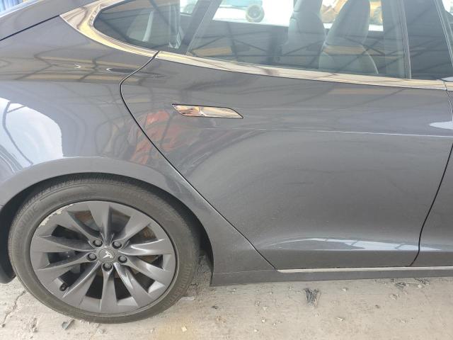 5YJSA1E25LF410787 - 2020 TESLA MODEL S Темно-сірий фото 10