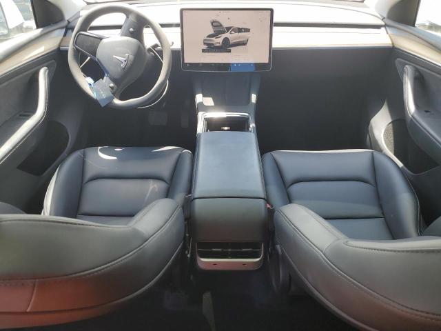 7SAYGDEEXPA099335 - 2023 TESLA MODEL Y WHITE photo 8