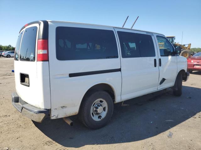 1GAZGYFG3C1174089 - 2012 CHEVROLET EXPRESS G3 LT WHITE photo 3