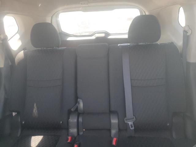 KNMAT2MV1JP585175 - 2018 NISSAN ROGUE S 银色 照片 10