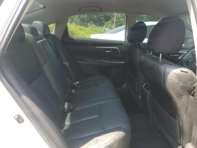 1N4AL3AP1JC180748 - 2018 NISSAN ALTIMA 2.5 თეთრი ფოტო 10