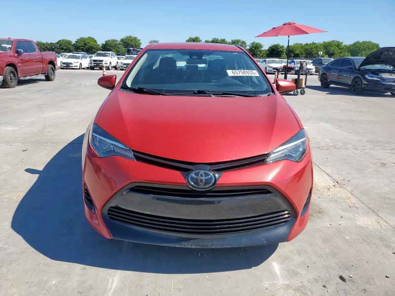 2T1BURHE3JC075977 - 2018 TOYOTA COROLLA L BURGUNDY photo 5