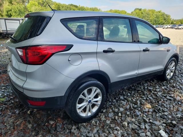 1FMCU0F71KUB91215 - 2019 FORD ESCAPE S Күміс фото 3