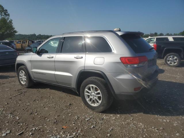 1C4RJFAG0JC266881 - 2018 JEEP GRAND CHER LAREDO 银色 照片 2