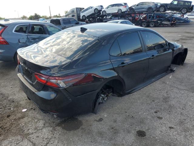 4T1G11AK6PU177751 - 2023 TOYOTA CAMRY SE NIGHT SHADE BLACK photo 3