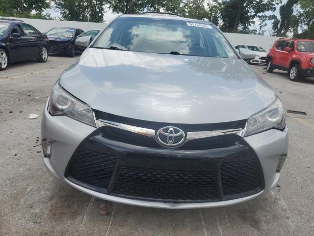 4T1BF1FK2FU476334 - 2015 TOYOTA CAMRY LE SILVER photo 5