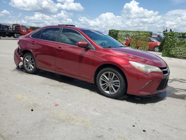 4T1BF1FK8GU598326 - 2016 TOYOTA CAMRY LE RED photo 4