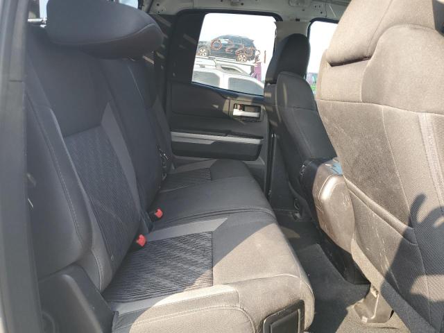 5TFUY5F1XFX479289 - 2015 TOYOTA TUNDRA DOUBLE CAB SR/SR5 WHITE photo 10