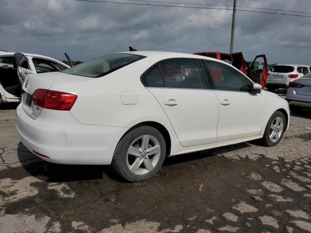 3VWLL7AJ4DM388354 - 2013 VOLKSWAGEN JETTA TDI WHITE photo 3