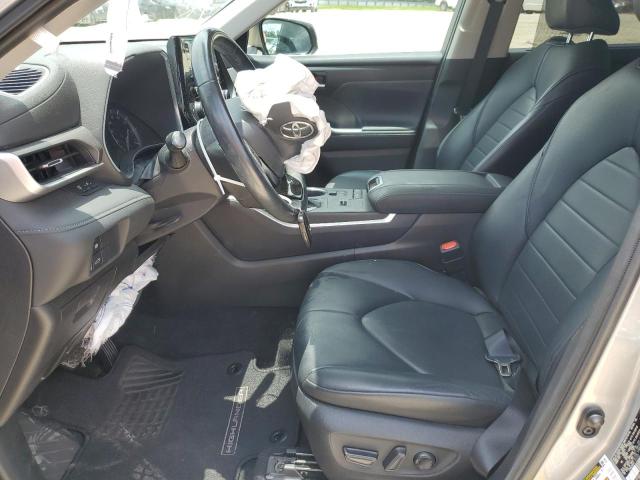 5TDGZRAH6LS024401 - 2020 TOYOTA HIGHLANDER XLE Արծաթագույն լուսանկար 7