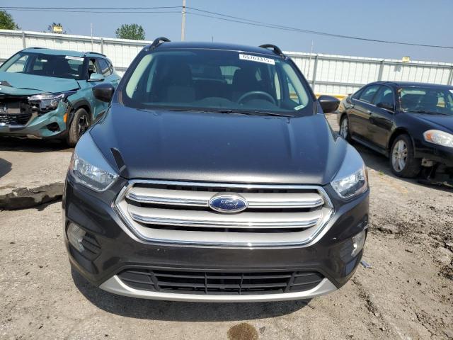 1FMCU9GD6JUC04760 - 2018 FORD ESCAPE SE Grau Foto 5