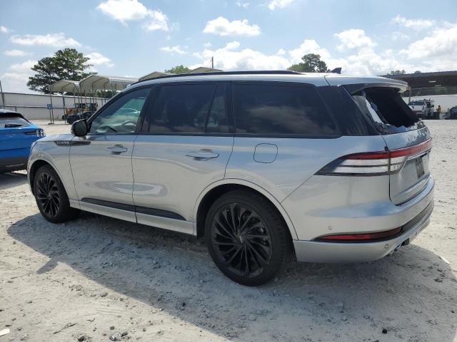 5LM5J7WC6PGL10726 - 2023 LINCOLN AVIATOR RESERVE SILVER photo 2