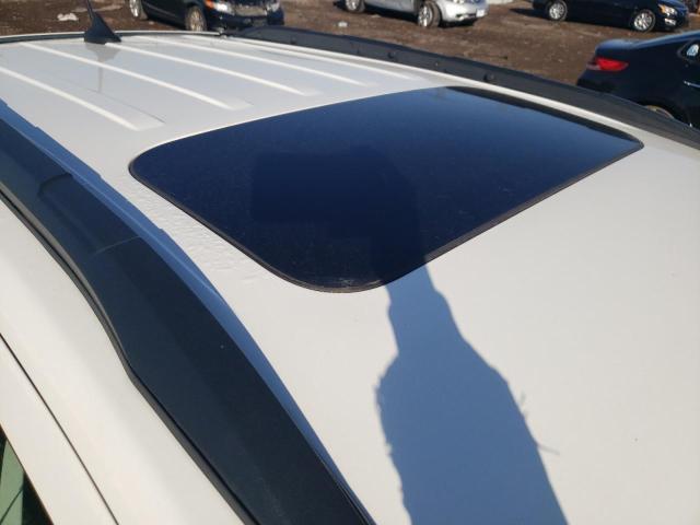 MAJ3S2GE4KC274281 - 2019 FORD ECOSPORT SE WHITE photo 9