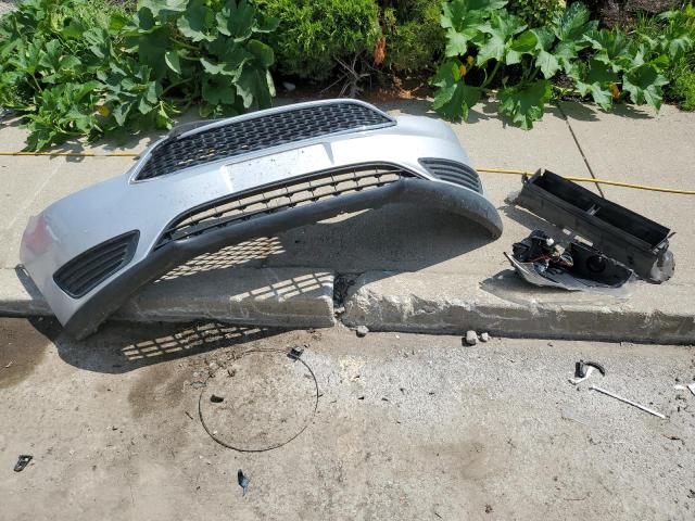 1FADP3F25JL327622 - 2018 FORD FOCUS SE Argent photo 12