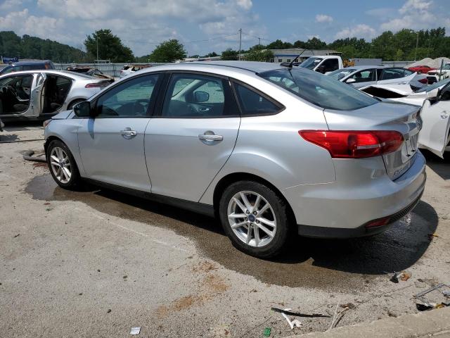 1FADP3F25JL327622 - 2018 FORD FOCUS SE Argent photo 2