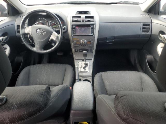 2T1BU4EE8DC109911 - 2013 TOYOTA COROLLA BASE Bordeaux photo 8