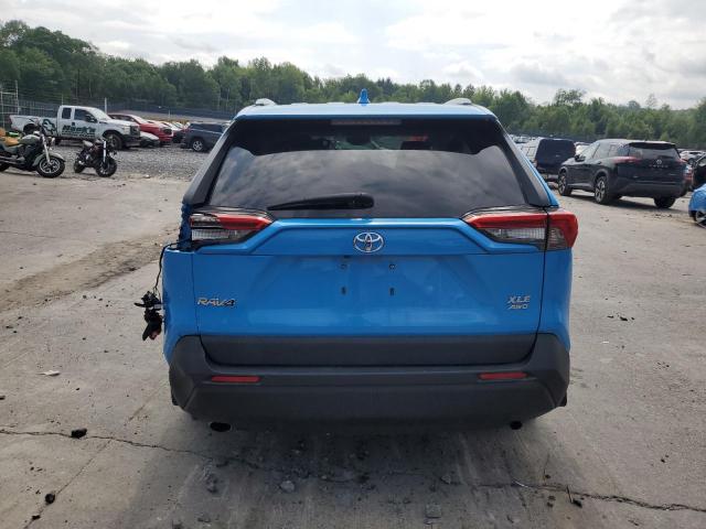 2T3P1RFV5KC041632 - 2019 TOYOTA RAV4 XLE Niebieski zdjęcie 6
