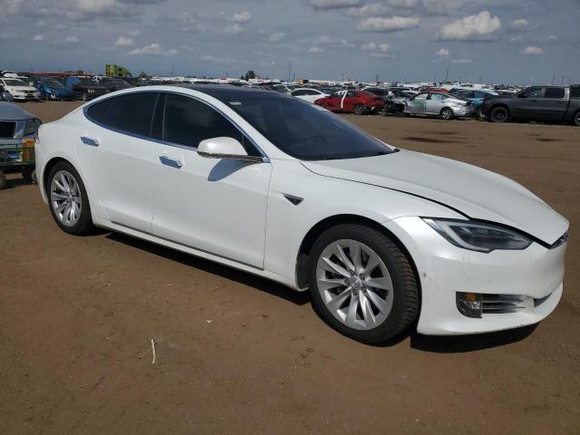 5YJSA1E21GF141578 - 2016 TESLA MODEL S Blanco foto 4