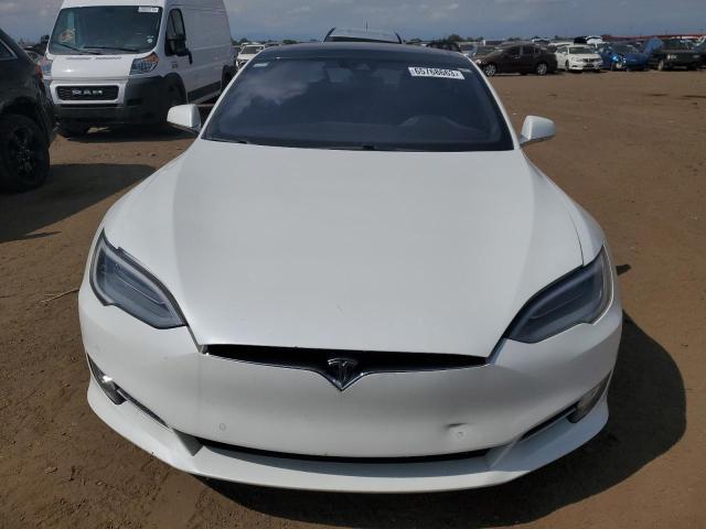 5YJSA1E21GF141578 - 2016 TESLA MODEL S Blanco foto 5