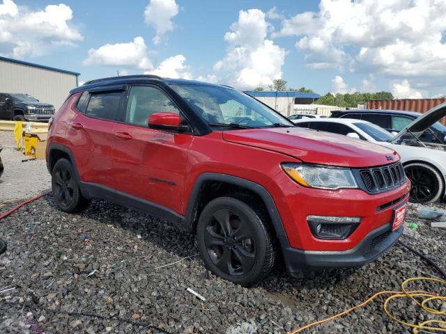 3C4NJDBB8JT453571 - 2018 JEEP COMPASS LATITUDE Czerwony zdjęcie 4