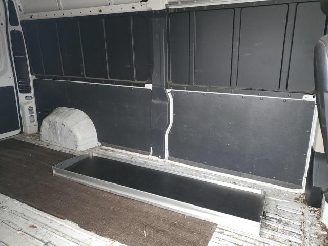 3C6TRVDG7FE504897 - 2015 RAM PROMASTER 2500 HIGH WHITE photo 11