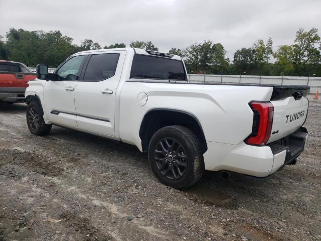 5TFNA5EC5NX003137 - 2022 TOYOTA TUNDRA CREWMAX PLATINUM Weiß Foto 2