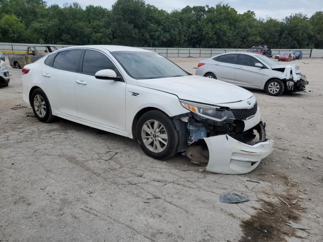 5XXGT4L34JG199444 - 2018 KIA OPTIMA LX أبيض صورة 4