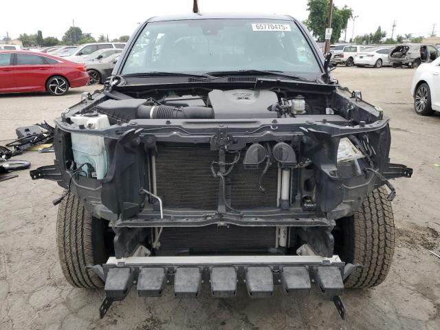 3TMBZ5DN6NM035308 - 2022 TOYOTA TACOMA DOUBLE CAB ვერცხლისფერი ფოტო 5