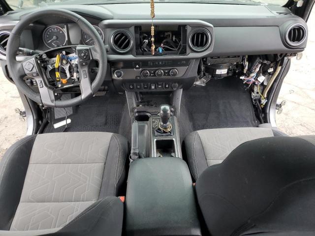 3TMBZ5DN6NM035308 - 2022 TOYOTA TACOMA DOUBLE CAB ვერცხლისფერი ფოტო 8