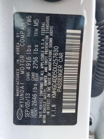 KMHGC4DD5DU257630 - 2013 HYUNDAI GENESIS 3.8L WHITE photo 12