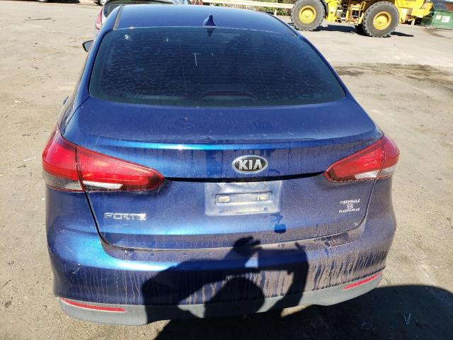 3KPFK4A73JE179943 - 2018 KIA FORTE LX BLUE photo 6