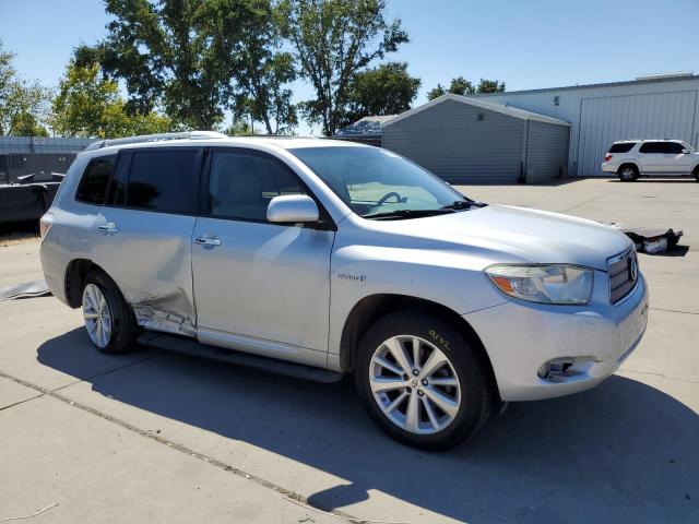 JTEEW44A582009481 - 2008 TOYOTA HIGHLANDER HYBRID LIMITED SILVER photo 4