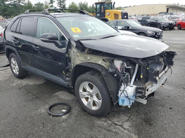 2T3P1RFV5MC233457 - 2021 TOYOTA RAV4 XLE BLACK photo 4