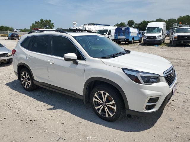 JF2SKAUC0MH422050 - 2021 SUBARU FORESTER LIMITED WHITE photo 4