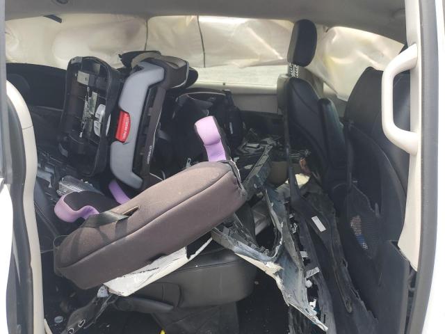 2C4RC1BG4LR157488 - 2020 CHRYSLER PACIFICA TOURING L WHITE photo 11