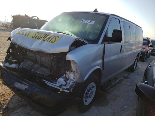 1GNZGNHG0H1236128 - 2017 CHEVROLET EXPRESS G3 LS WHITE photo 2