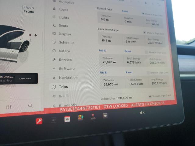 5YJ3E1EA4NF321151 - 2022 TESLA MODEL 3 WHITE photo 9
