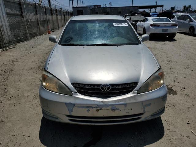 4T1BE32K54U261886 - 2004 TOYOTA CAMRY LE SILVER photo 5