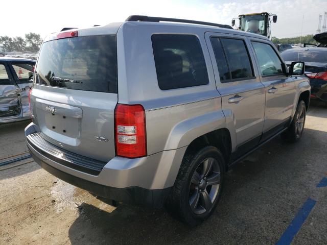 1C4NJRFB6FD218168 - 2015 JEEP PATRIOT LATITUDE GRAY photo 3