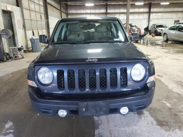 1C4NJRFB2FD114051 - 2015 JEEP PATRIOT LATITUDE BLUE photo 5