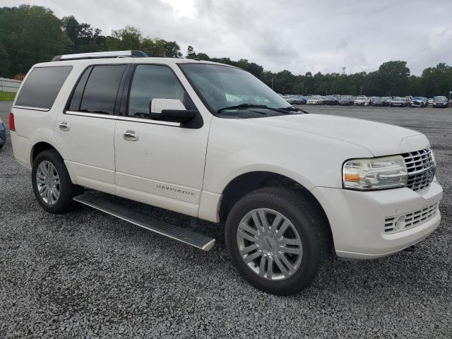 5LMJJ2J5XAEJ06864 - 2010 LINCOLN NAVIGATOR 白色 照片 4