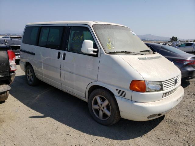 WV2MB470X3H000846 - 2003 VOLKSWAGEN VANAGON MV WHITE photo 4