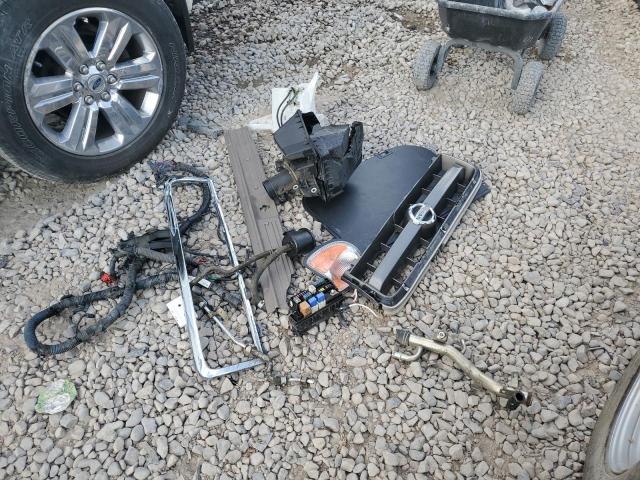 JN8DR09Y33W814682 - 2003 NISSAN PATHFINDER LE 金色 照片 12