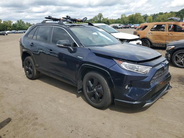 4T3EWRFV0LU008840 - 2020 TOYOTA RAV4 XSE PURPLE photo 4