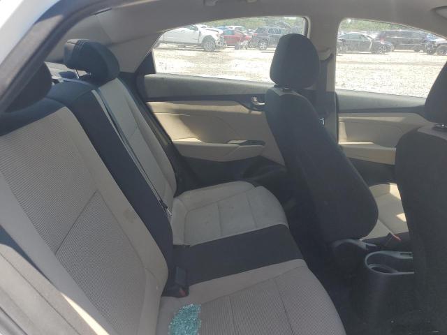 3KPC24A31KE057535 - 2019 HYUNDAI ACCENT SE أبيض صورة 10