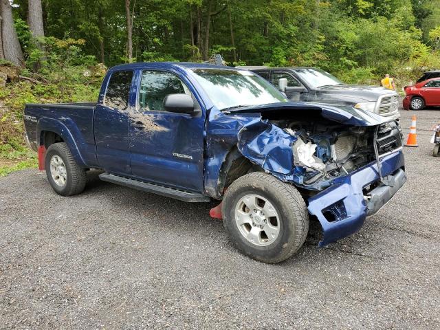5TFUU4EN7FX113882 - 2015 TOYOTA TACOMA ACCESS CAB ლურჯი ფოტო 4