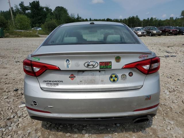 5NPE24AF4HH464823 - 2017 HYUNDAI SONATA SE SILVER photo 6