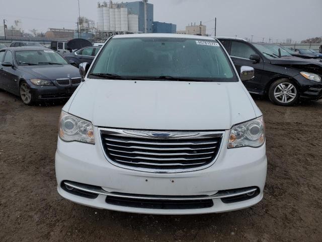 2C4RC1GG0ER109109 - 2014 CHRYSLER TOWN & COU LIMITED WHITE photo 5