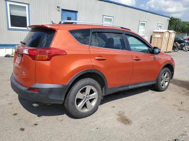 2T3RFREV0FW369816 - 2015 TOYOTA RAV4 XLE ORANGE photo 3
